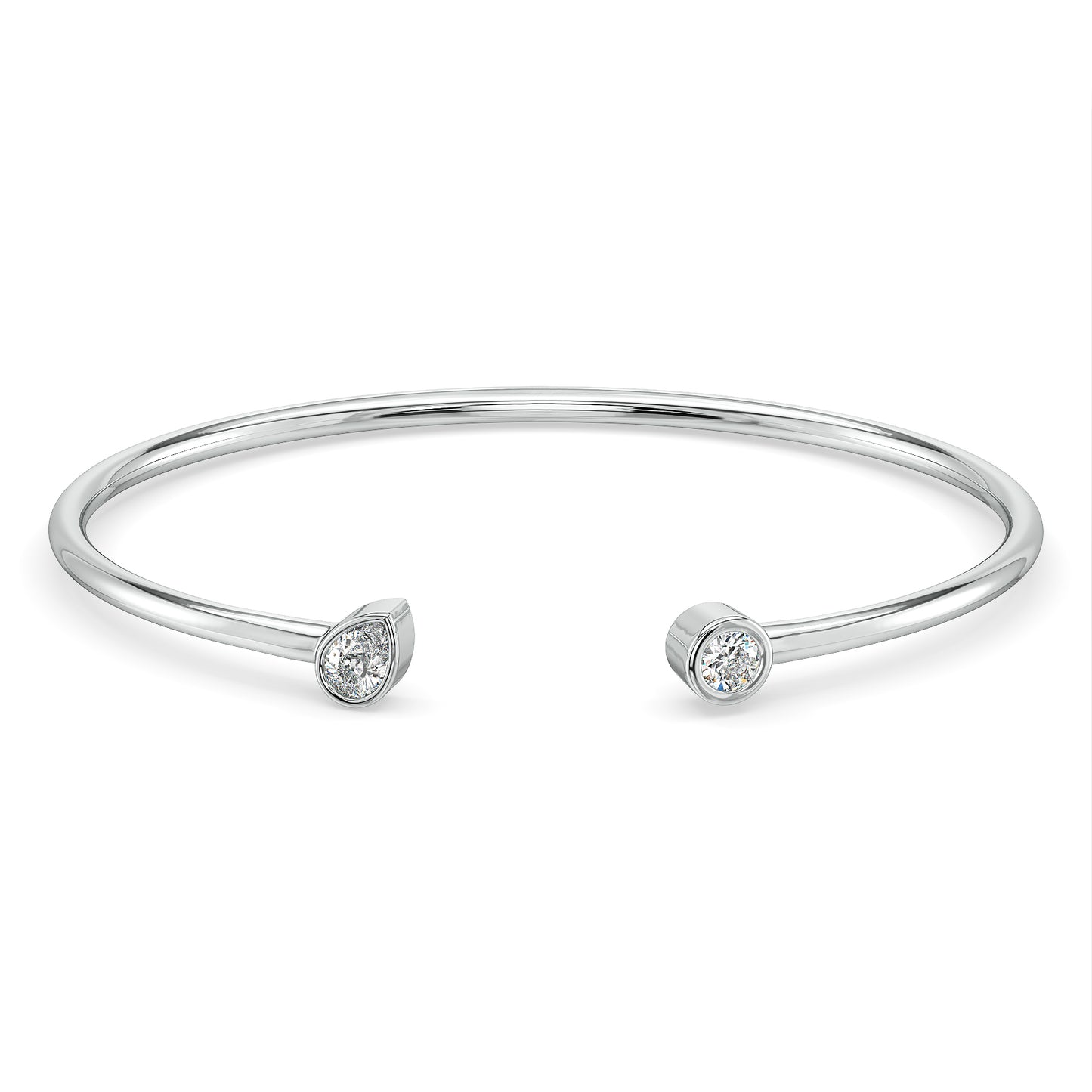 SOPHIA BEZEL SET ROUND AND PEAR CUT LAB GROWN DIAMOND CLASSIC OPEN OVAL BANGLE, GOLD