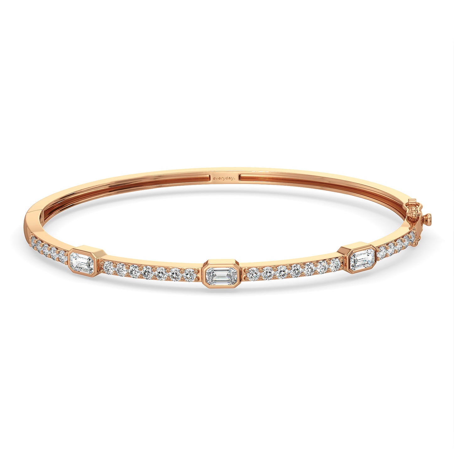 KATE BEZEL SET EMERALD CUT LAB GROWN DIAMOND STUDDED OVAL BANGLE, GOLD