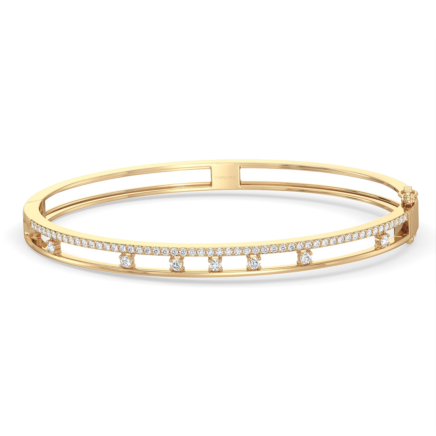 CLARETTE ROUND CUT LAB GROWN DIAMOND STUDDED ROUND CLASSY BANGLE, GOLD